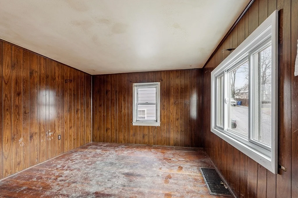 Photo of 9 Intervale Rd