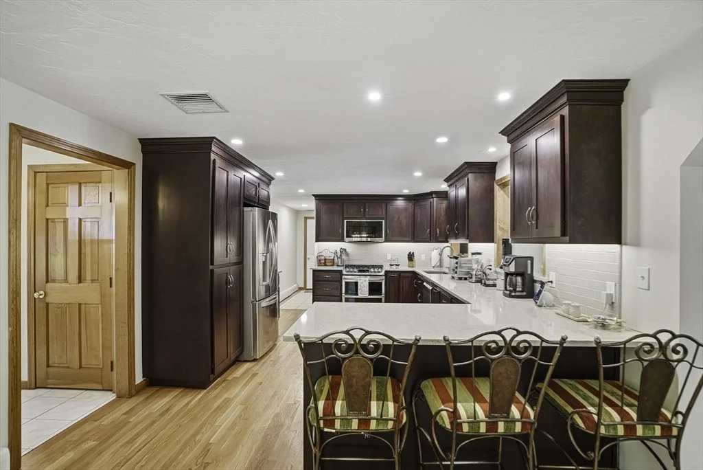 Photo of 36 Jackson Circle