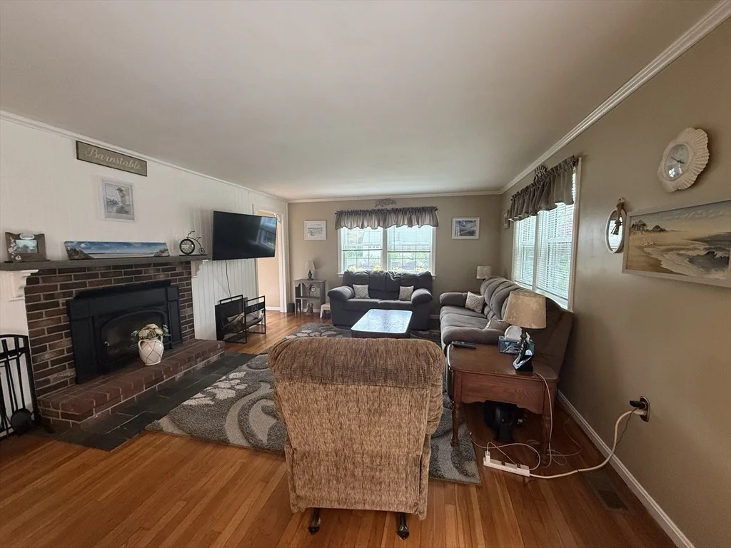 Photo of 106 Hickory Hill Circle