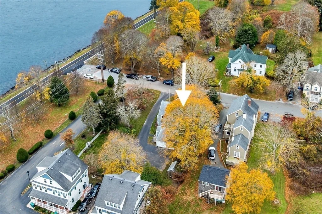 Photo of 38 Old Bridge Rd.