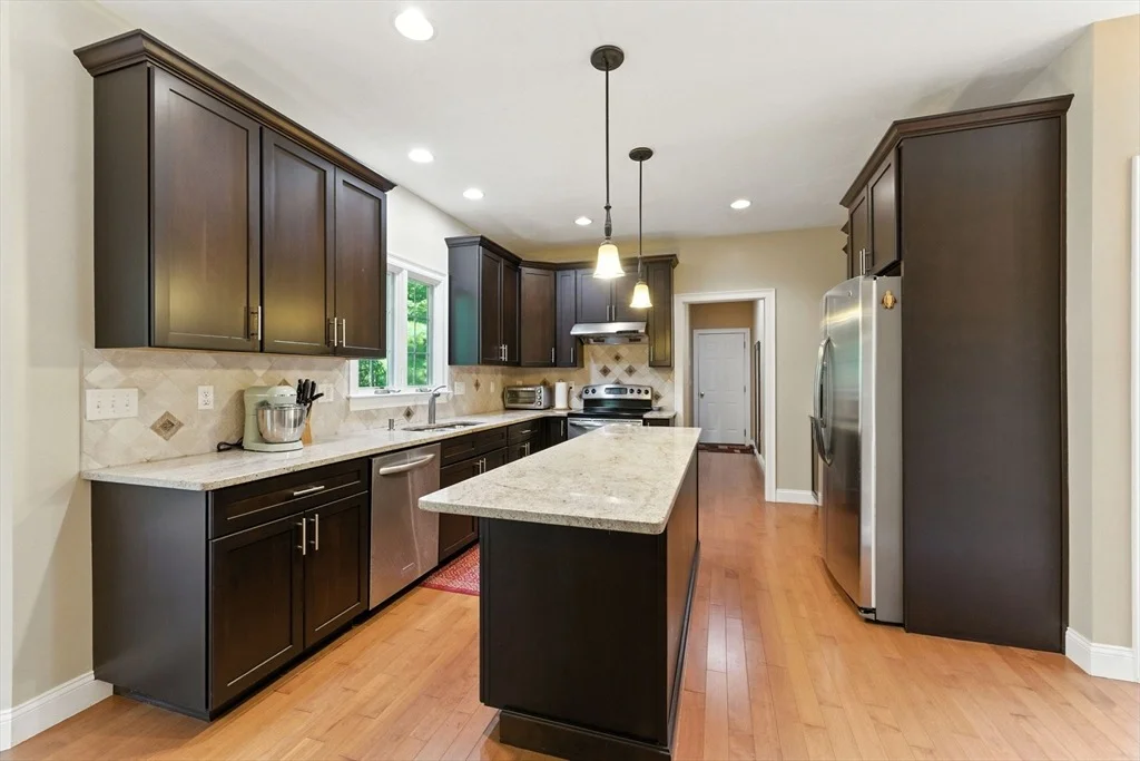Photo of 1155 Burroughs Road