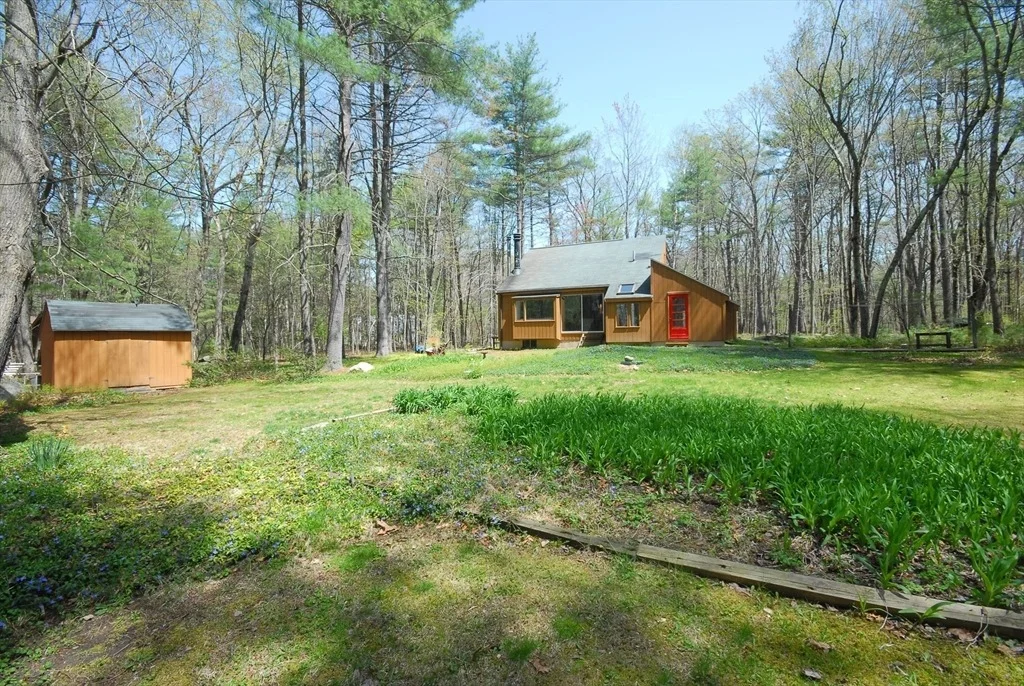 Photo of 37 Blanchard Rd