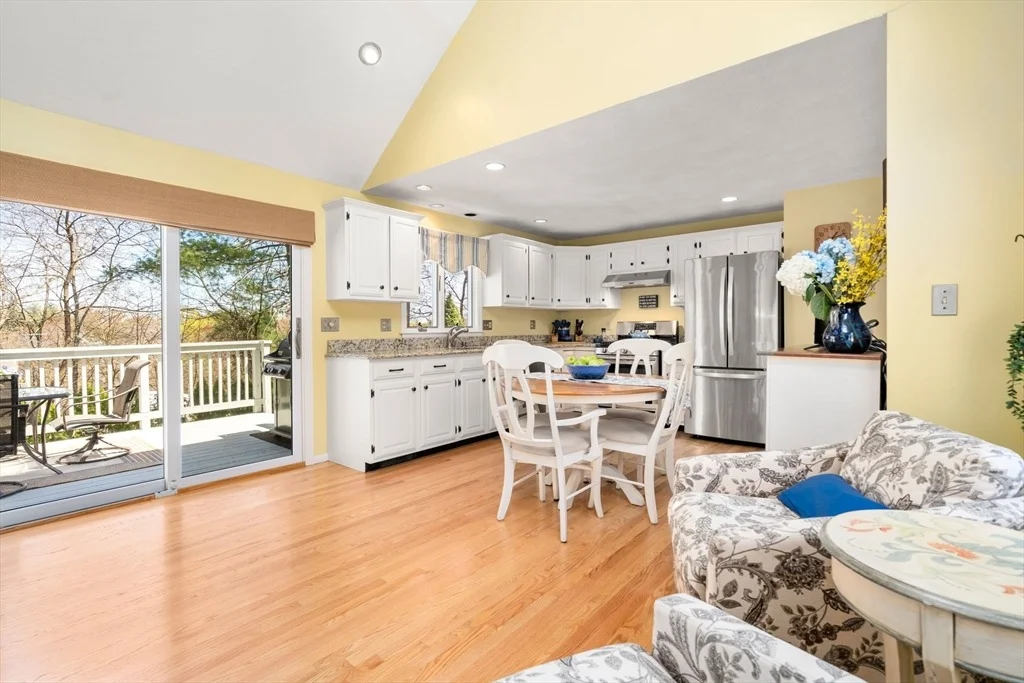 Photo of 9 Davis Road