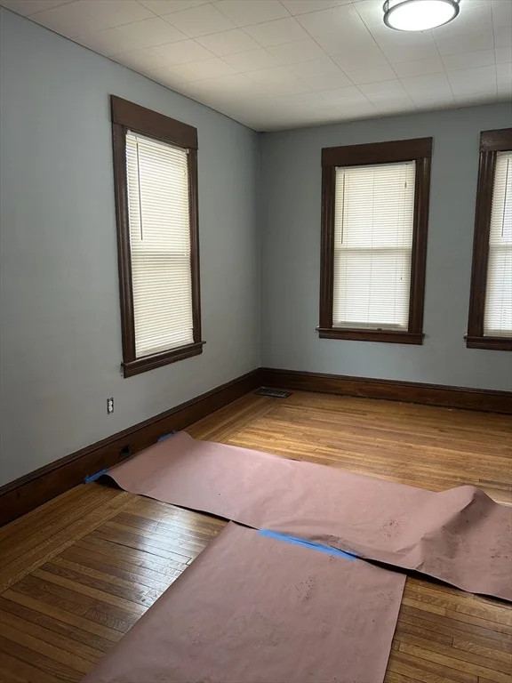 Photo of 26 Greenacre Sq