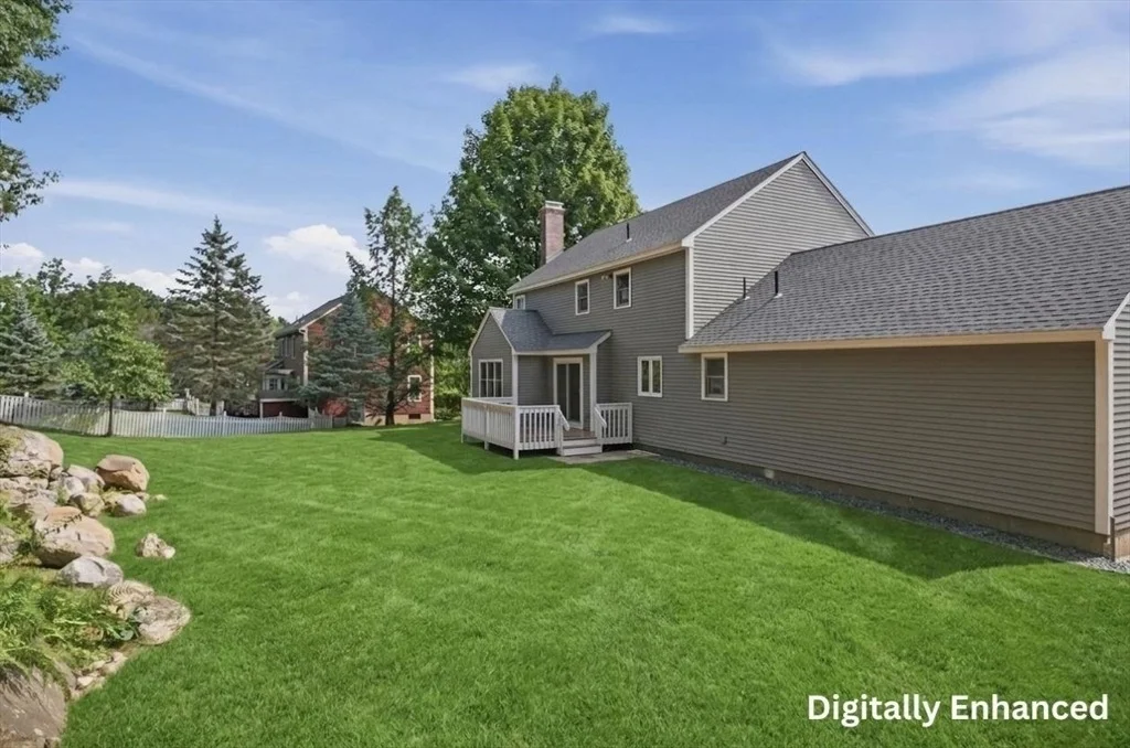 Photo of 22 Wachusett Cir