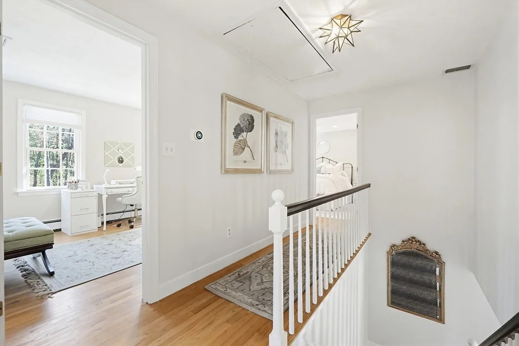 Photo of 6 Colburn Circle