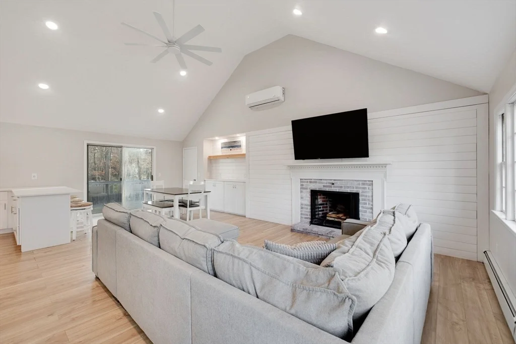 Photo of 29 Butternut Cir