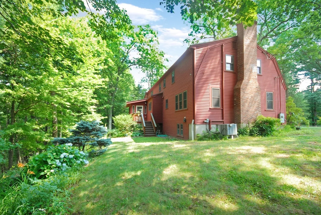 Photo of 46 Tarbell Spring