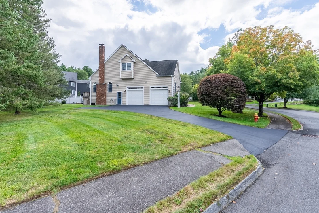 Photo of 16 Ridgeview Lane