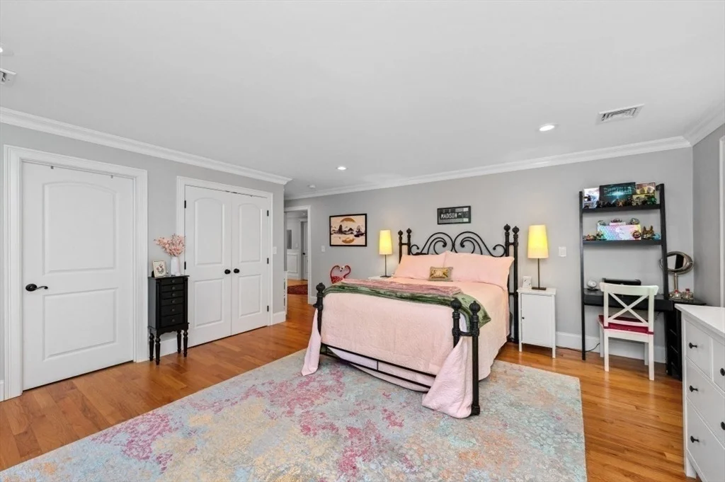 Photo of 456 Chestnut St