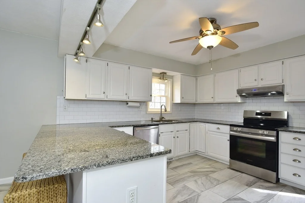 Photo of 115 Jerome