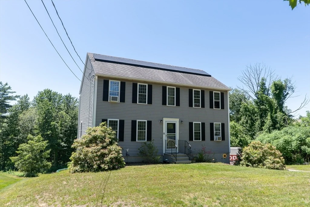 Photo of 632 Southbridge Road