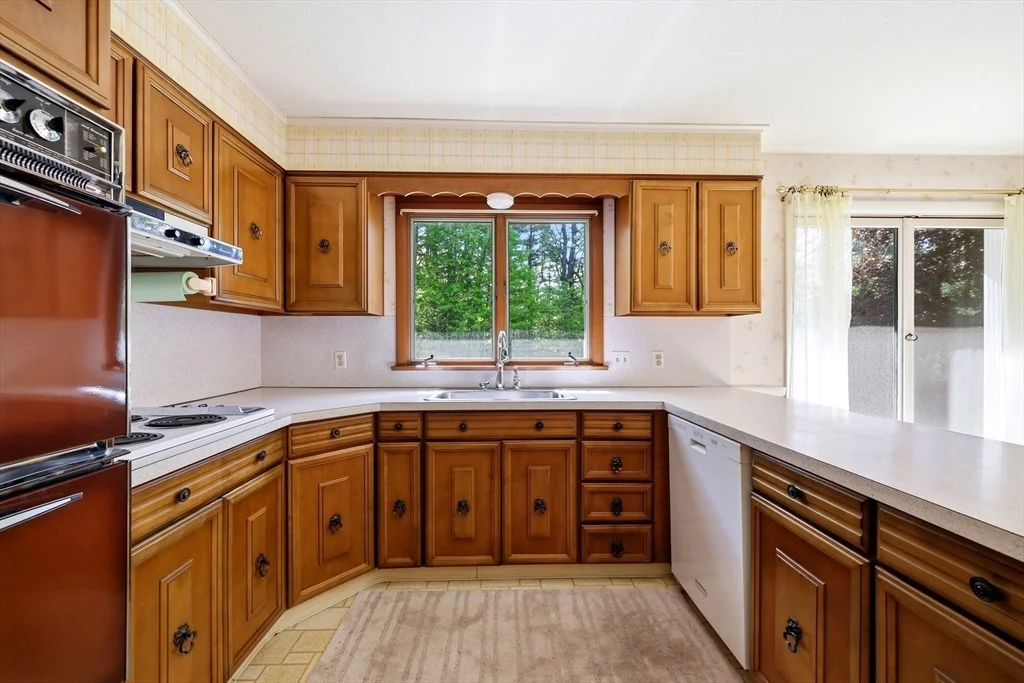 Photo of 1303 Plumtree Rd