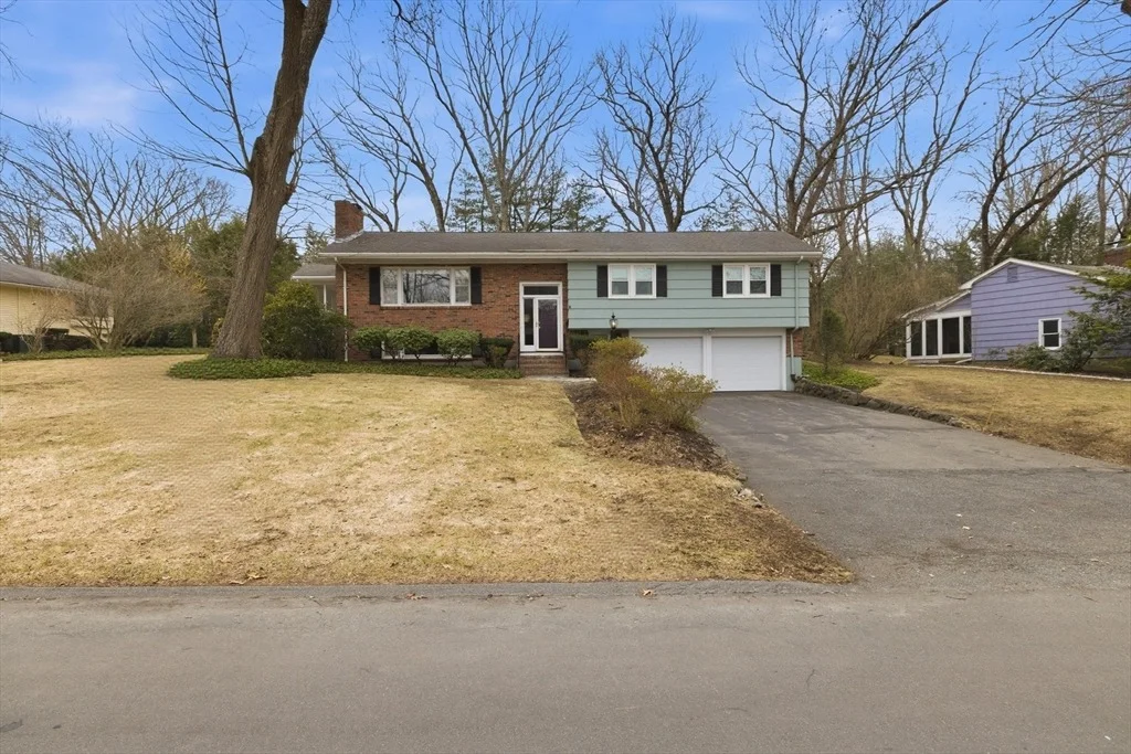 Photo of 18 Baskin Road