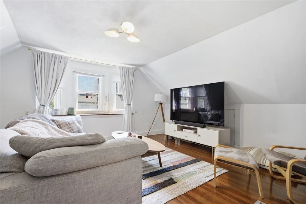 Photo of 70 Park Avenue
