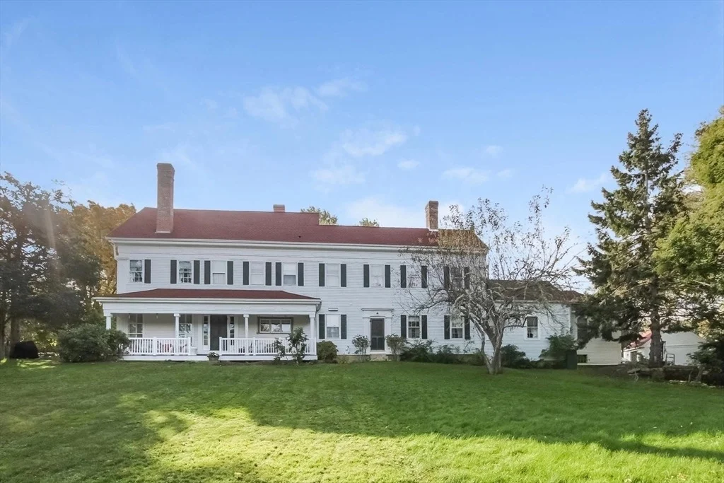 Photo of 710 County Rd
