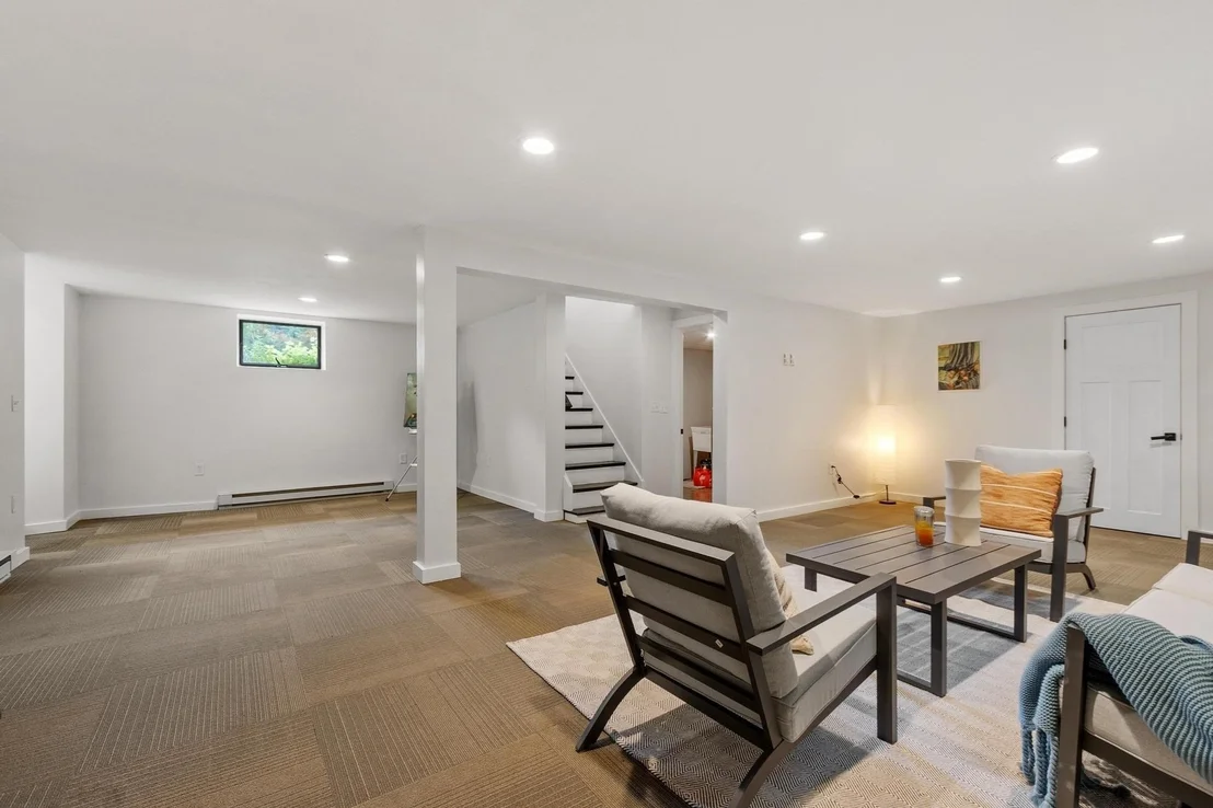 Photo of 29 Shaker Rd