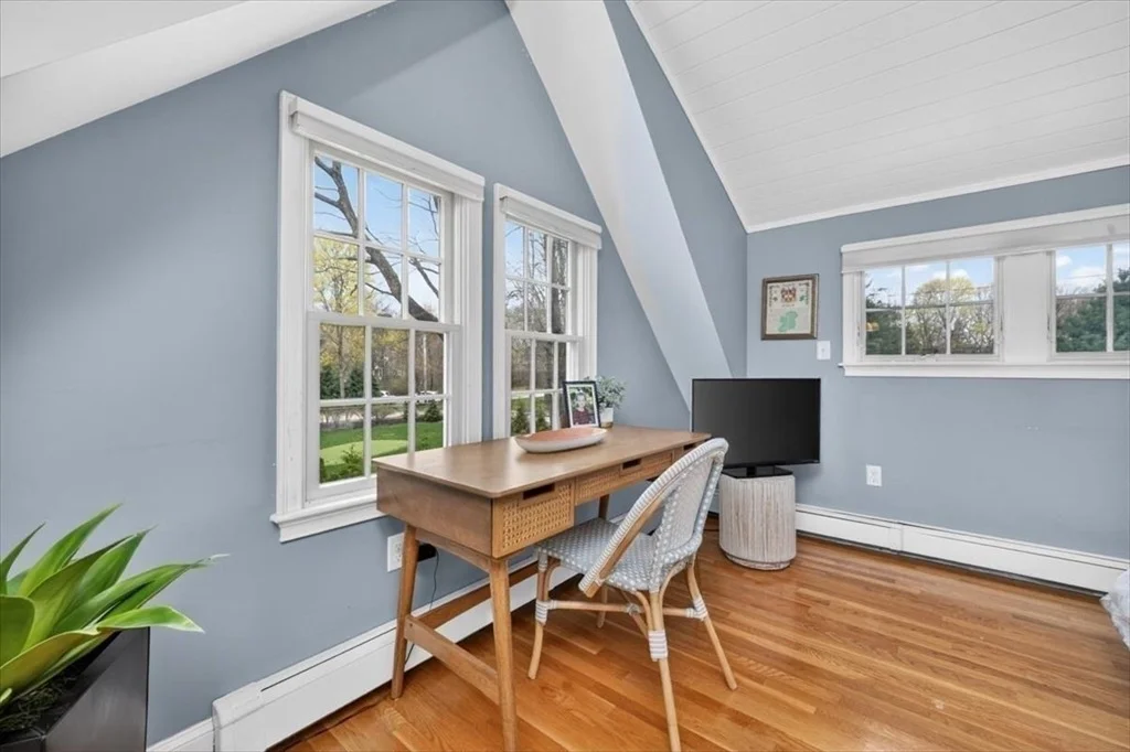 Photo of 18 Crowes Ln