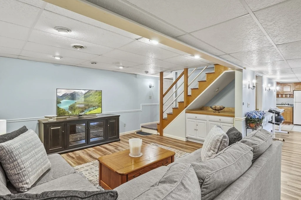 Photo of 19 Wachusett Circle