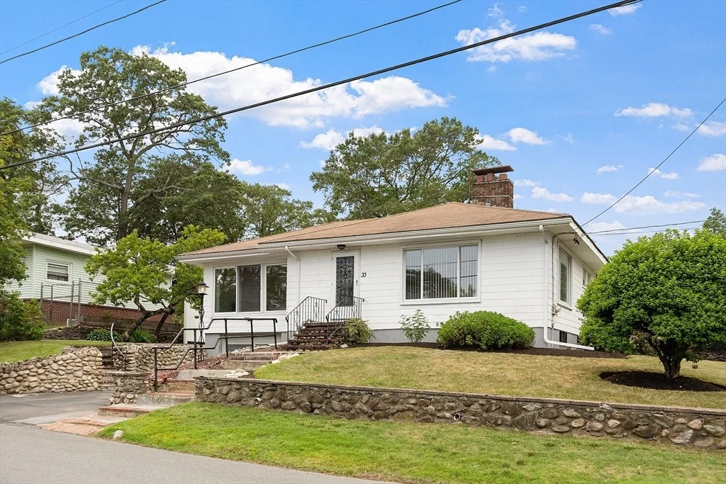 Photo of 33 Durso Ave.