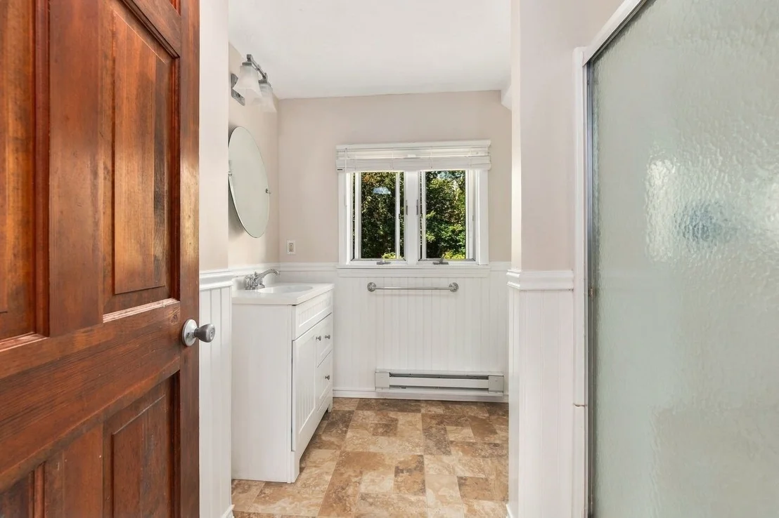 Photo of 448 River Street