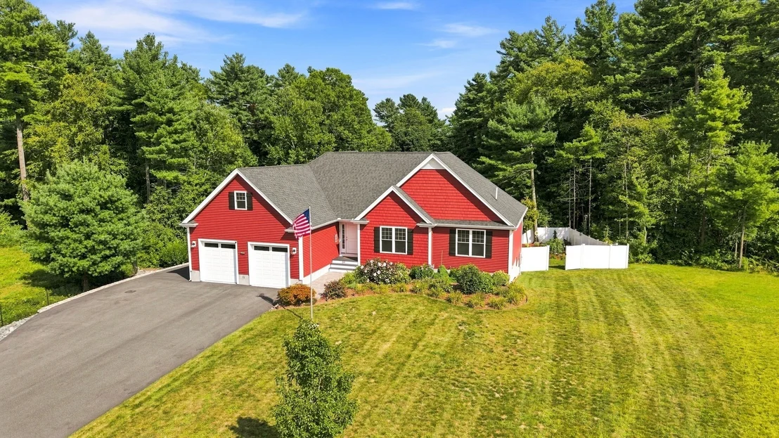 Photo of 59 Waterford Cir