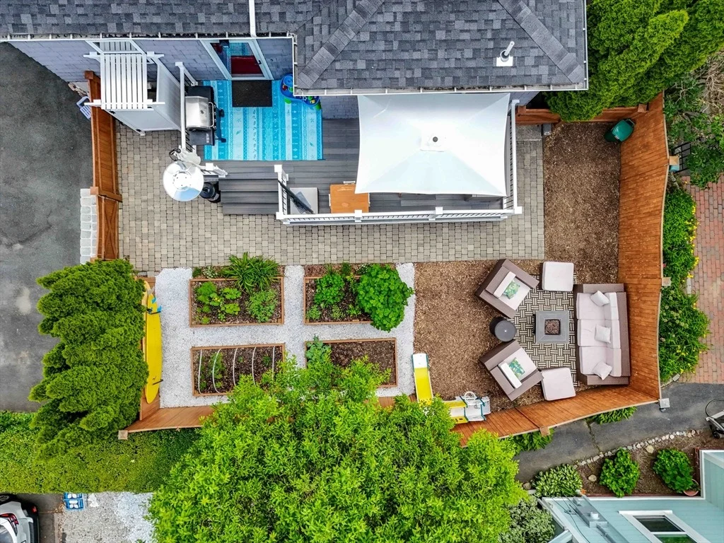 Photo of 22 Beach Ave