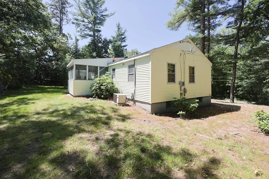 Photo of 194 Indian Ln