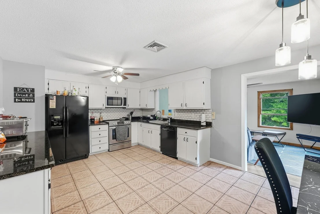 Photo of 131 Beacon Hill Rd