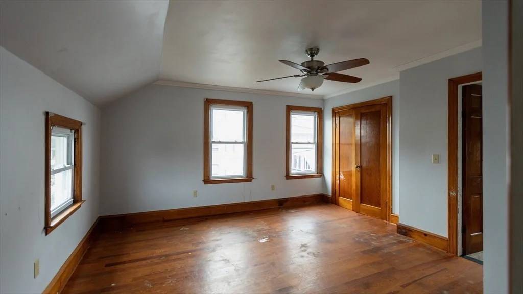 Photo of 518 Snell St