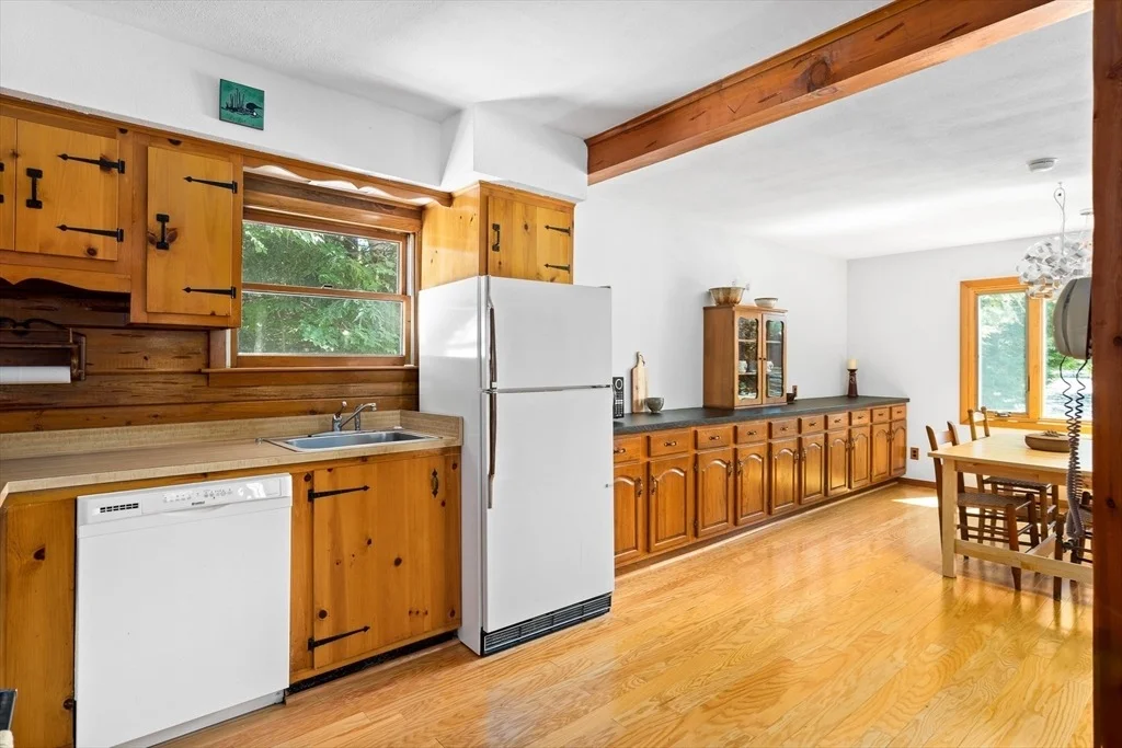 Photo of 8 Antin Rd