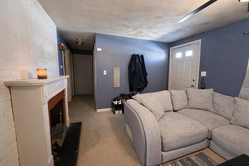 Photo of 133 Ardsley Circle