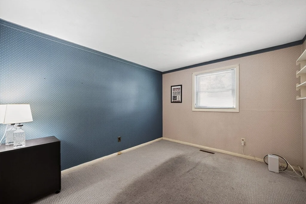 Photo of 22 Ledgewood Dr