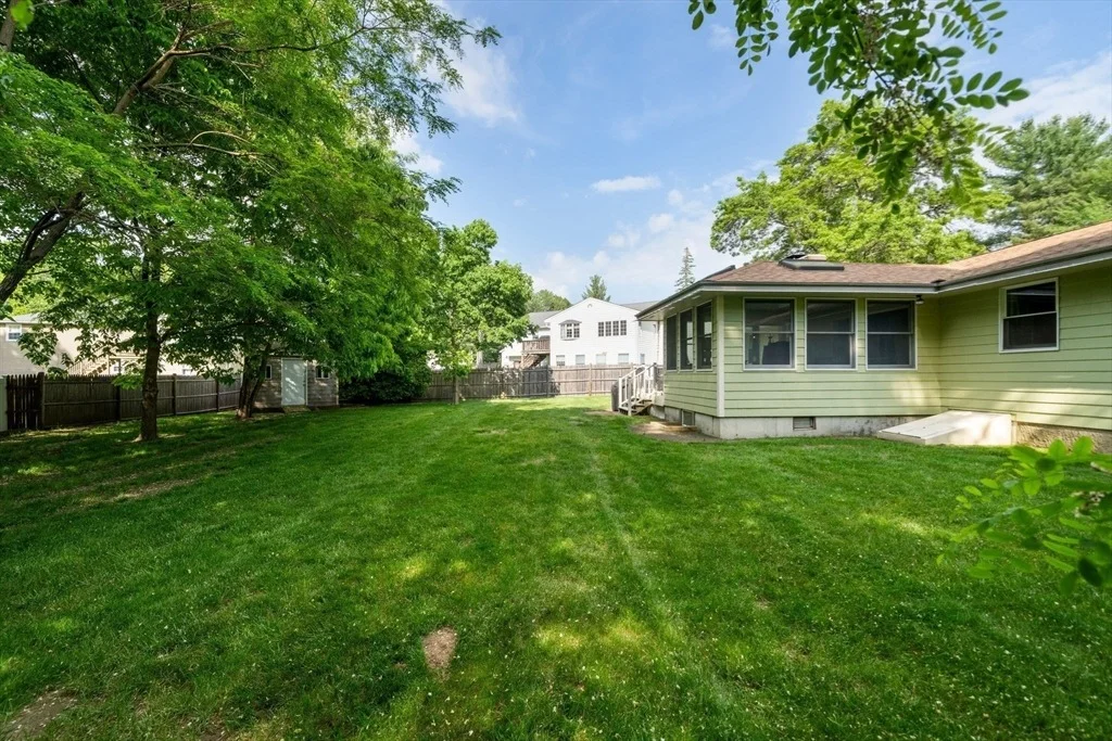 Photo of 21 Cedarcrest Rd