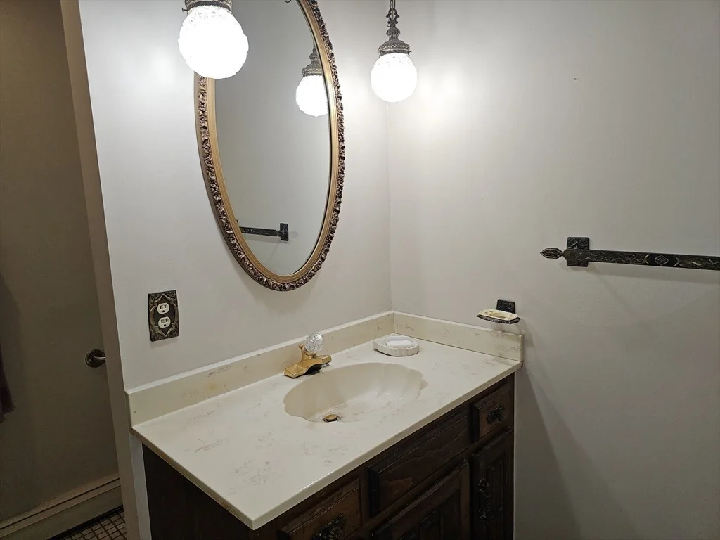 Photo of 38 Meadowlark Circle