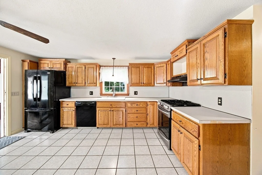 Photo of 28 River Park Dr