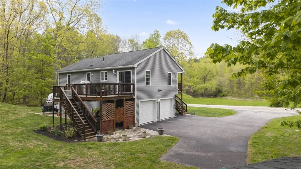 Photo of 352 Durfee St