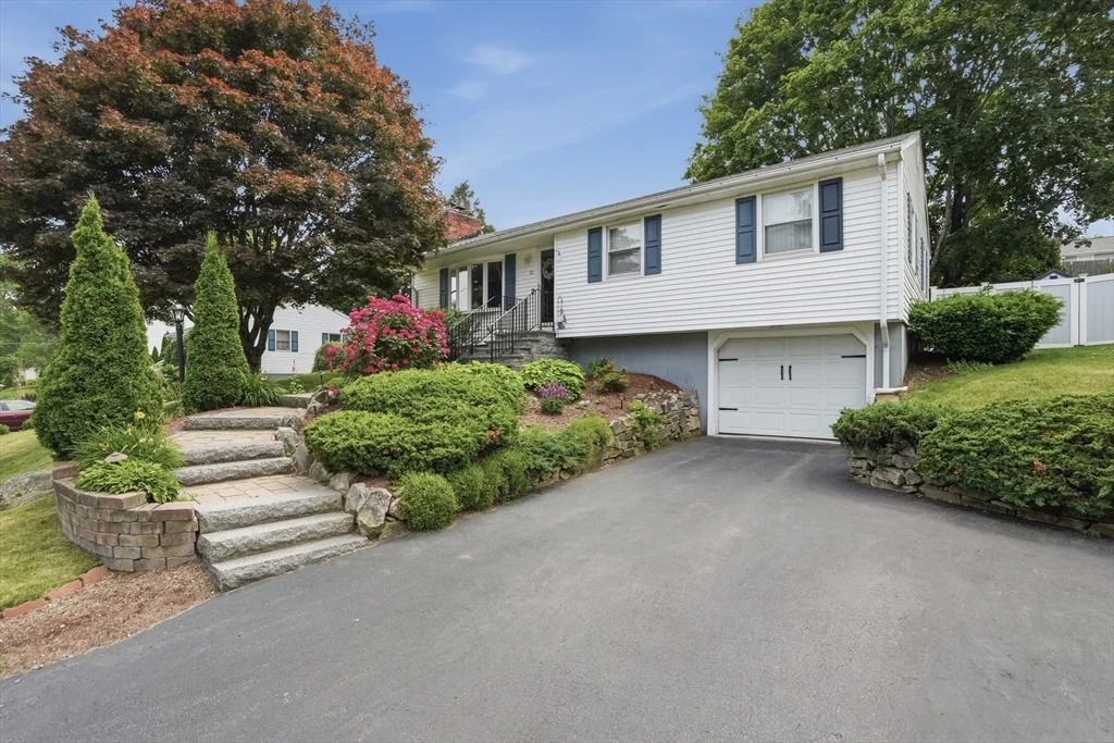 Photo of 12 Edgewood Drive