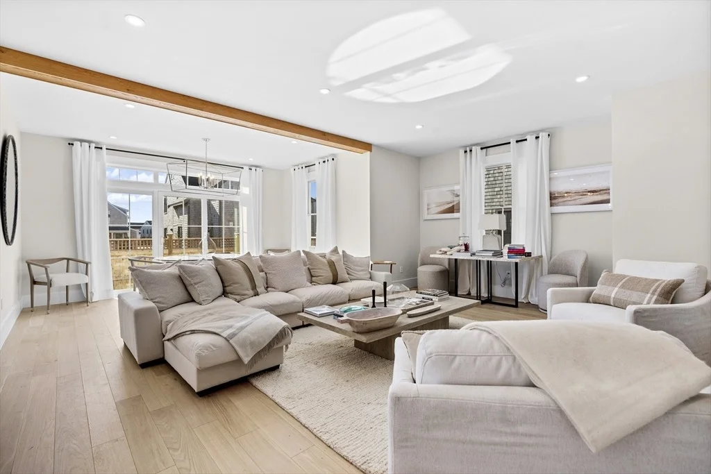 Photo of 10 Beach Grass Rd