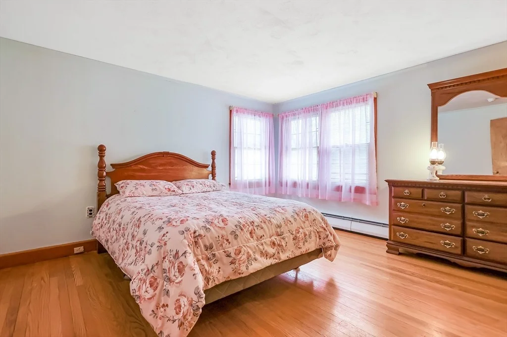 Photo of 252 Pelham