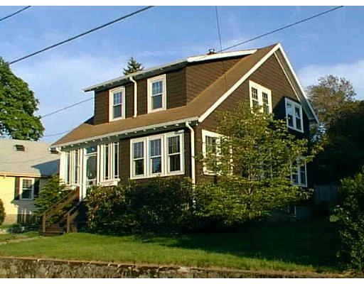 Photo of 115 Lynde Street