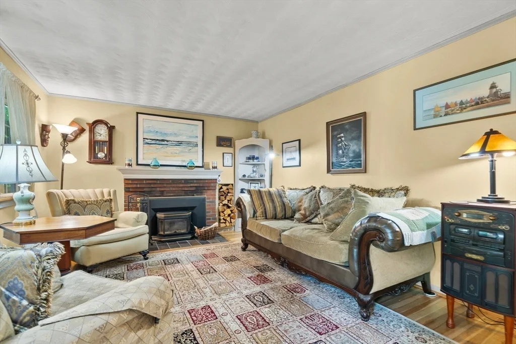 Photo of 4 Laurel St