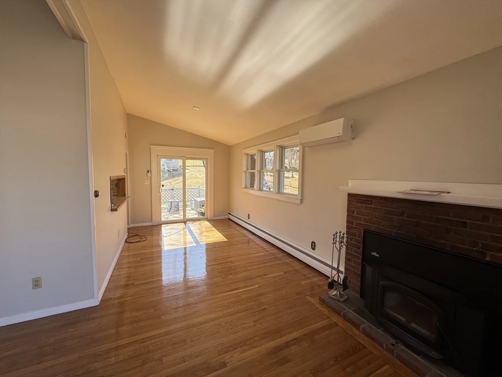 Photo of 6 Redman Rd