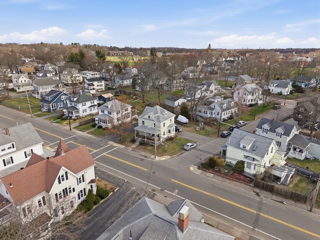 Photo of 83 Franklin St