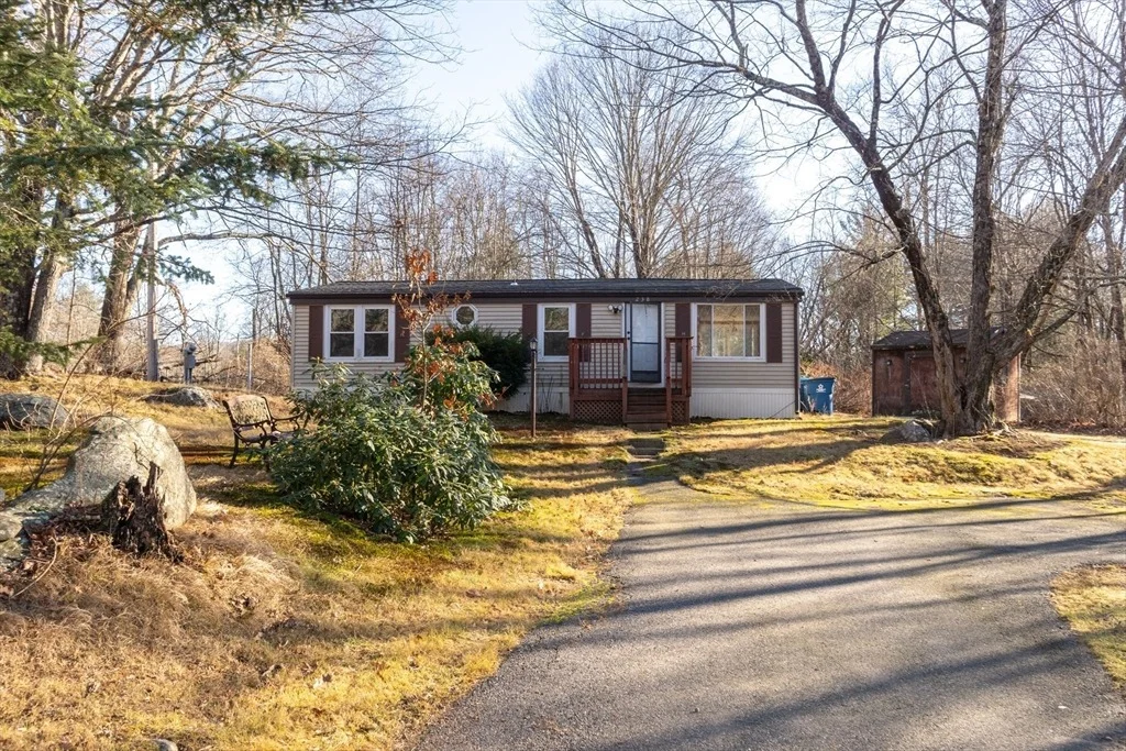 Photo of 238 Brookfield Road