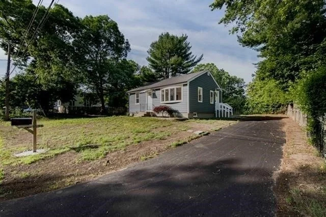 Photo of 19 Nadeau Drive