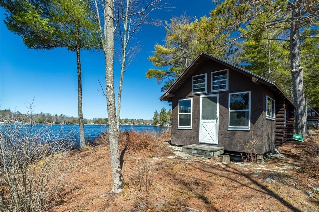 Photo of 11&7&8 Brown's Lake Road