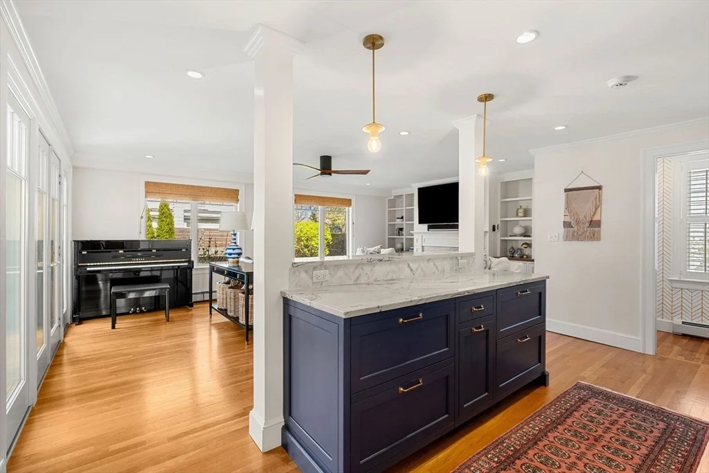 Photo of 18 Rose Ave
