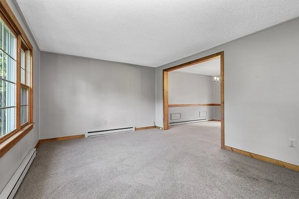 Photo of 162 Oak St