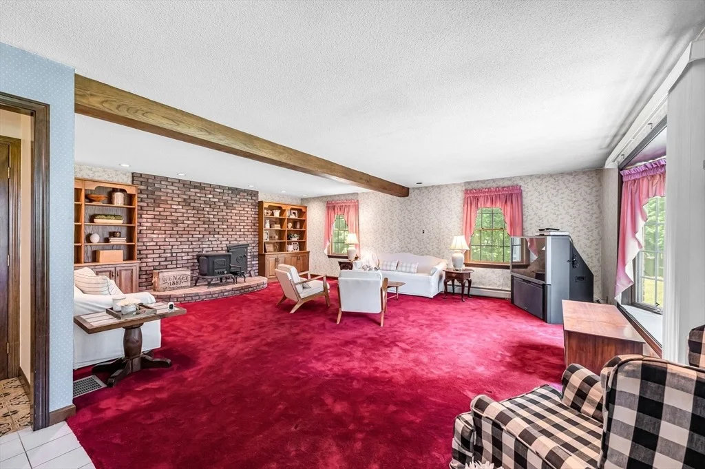 Photo of 98 Blossom Rd